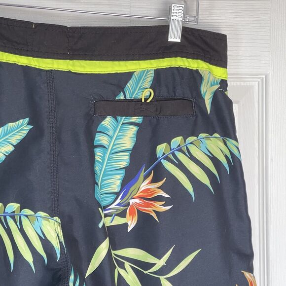 Men’s Swim Trunks Large Black Floral Roebuck & Co - Picture 12 of 16